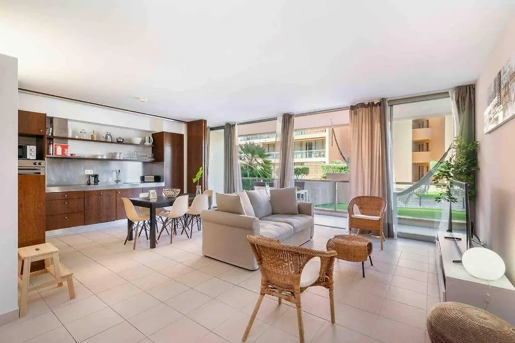 גיאה Salgados Beach House 2-Bedroom & 7 Pools 0*,  פורטוגל